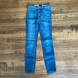 Anthropologie High-Rise Skinny Jean